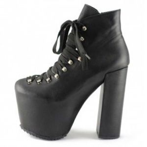 UNIF The Hellobound Black