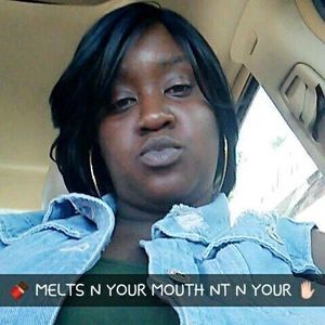 Meet your Posher, Ebony