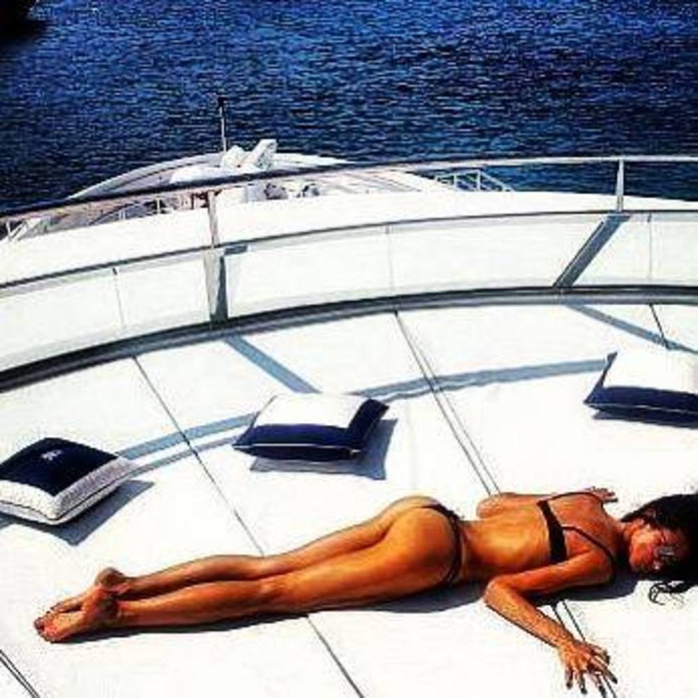 Meet your Posher, Courtney