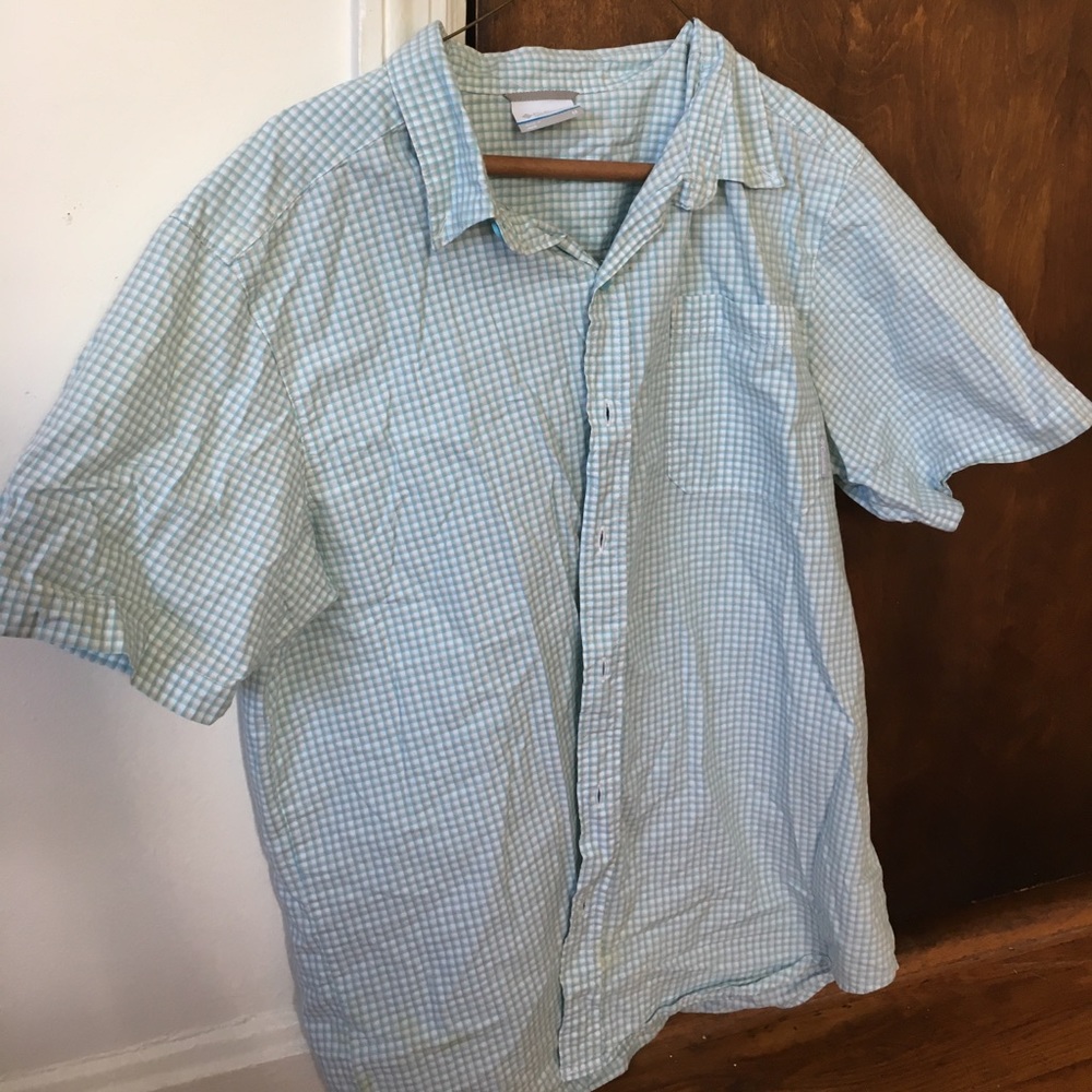 Columbia Short Sleeve Button Down Shirt
