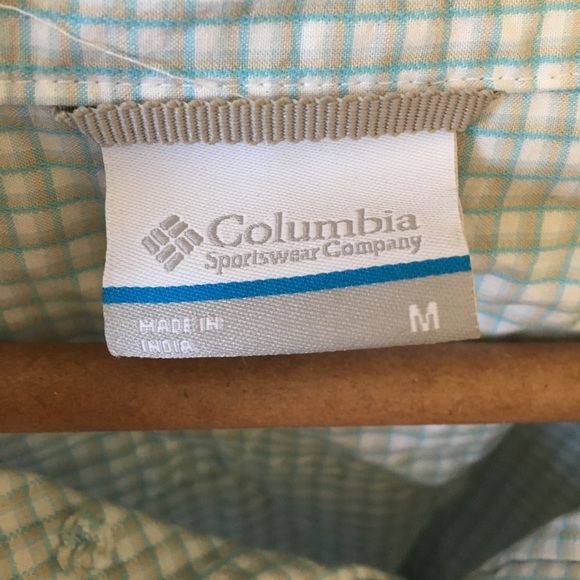 Columbia Short Sleeve Button Down Shirt - Picture 2 of 3