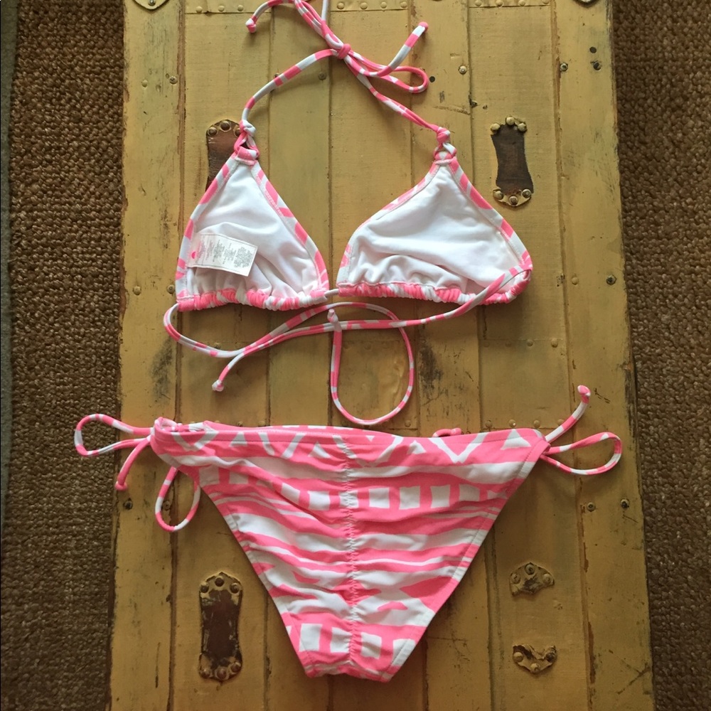 Roxy Surf Swim Boho Pattern String Bikini Set L M - image 8
