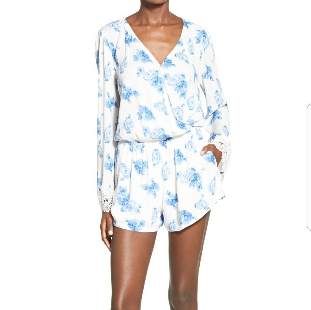 Mimi Chica Floral Bell Sleeve Romper