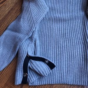 GAP snap side cable knit sweater