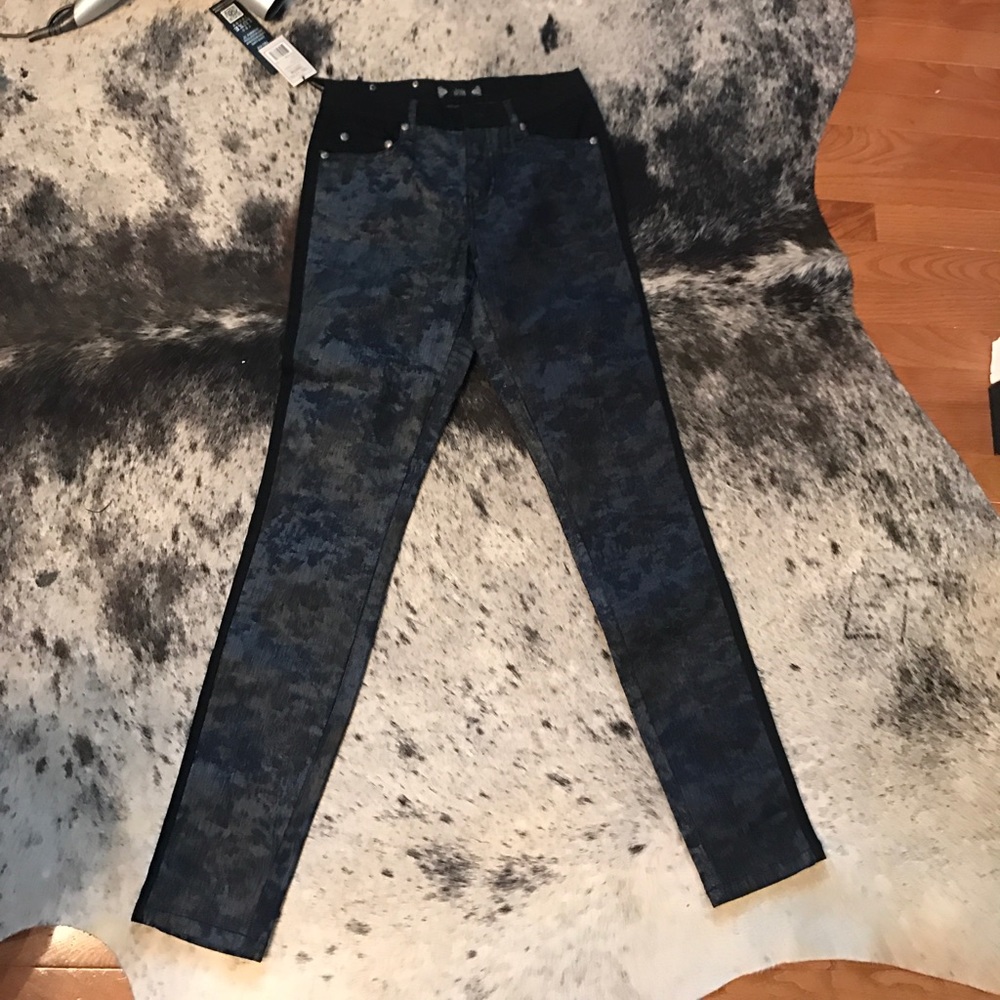 Tru Luxe Jeans never worn. New with tags