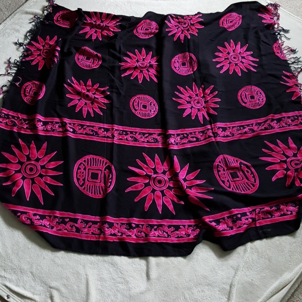 Kimono/Wrap NWOT - Picture 2 of 3