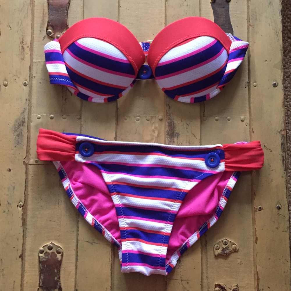 TARGET XHIL USA BOHO PUSH UP BIKINI SET M TOP S BT