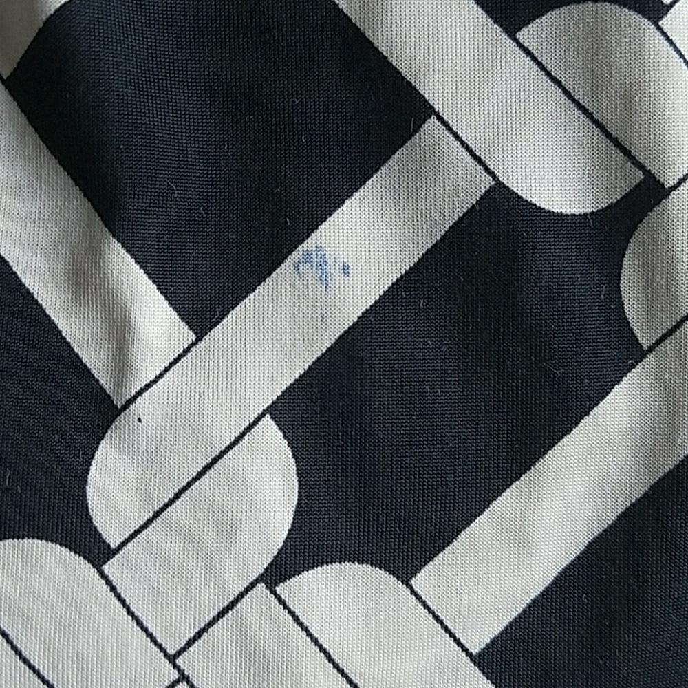 Dress - Picture 6 of 6