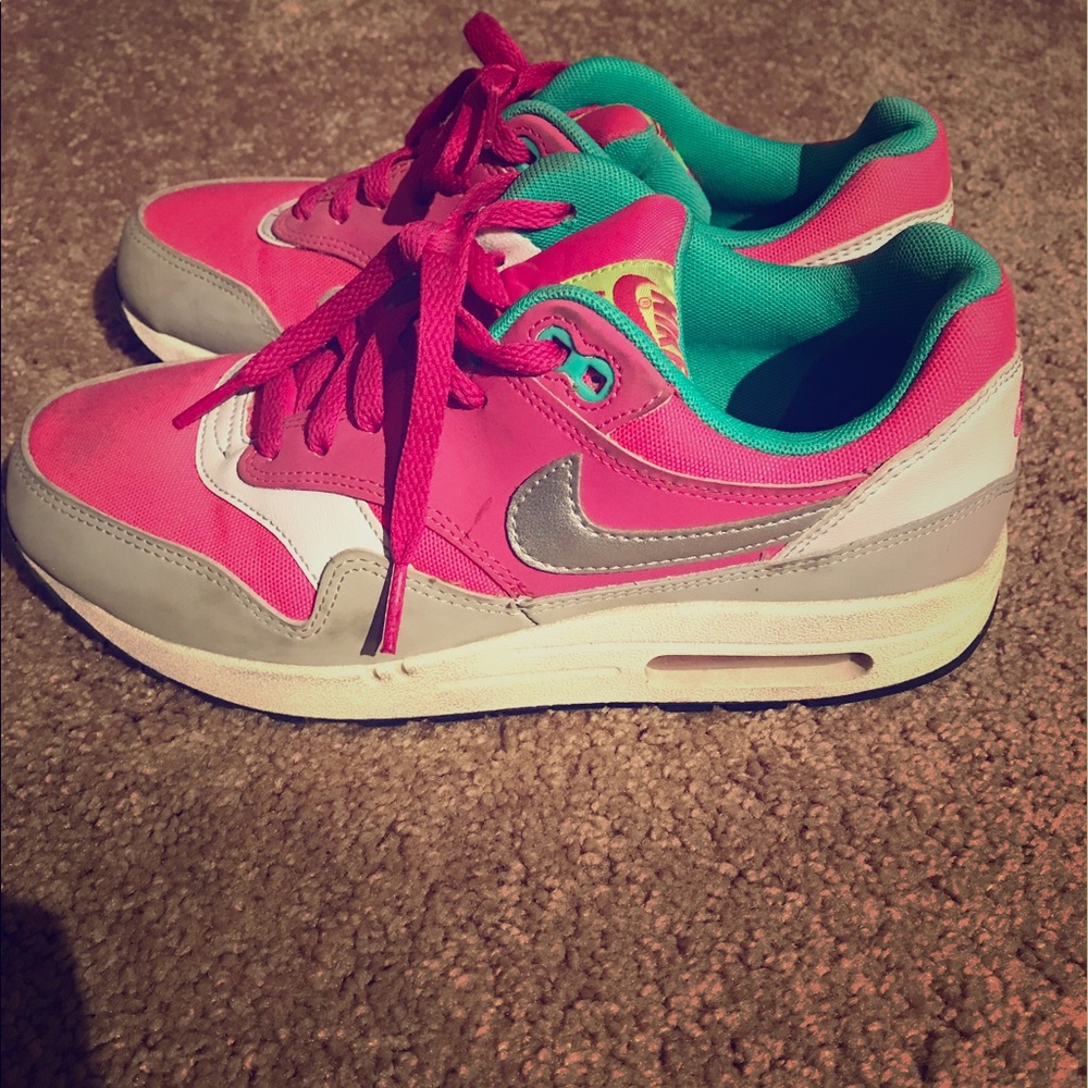Air max sneakers