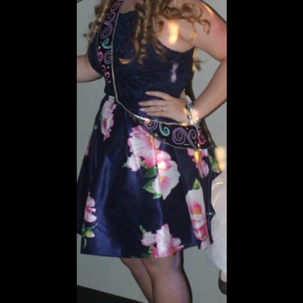 homecoming/party/prom dress