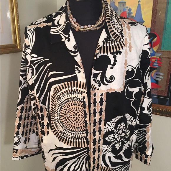 Chico's Jackets & Blazers - ⭐️CHICO'S BLAZER 💯AUTHENTIC