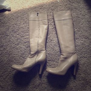 Juicy couture leather nude high boots! 9