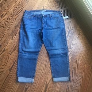 Old Navy skinny boyfriend jeans