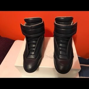 Future Leather High-top Margiela Sneakers