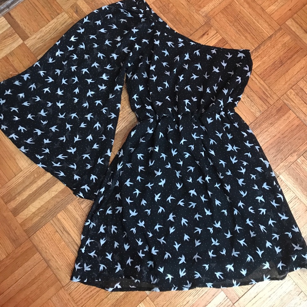 Red Berry Novelty Bird Print One Shoulder Dress