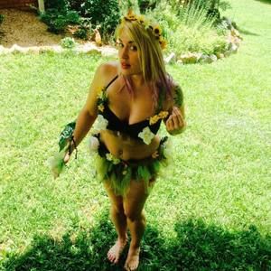 Meet your Posher, Rita