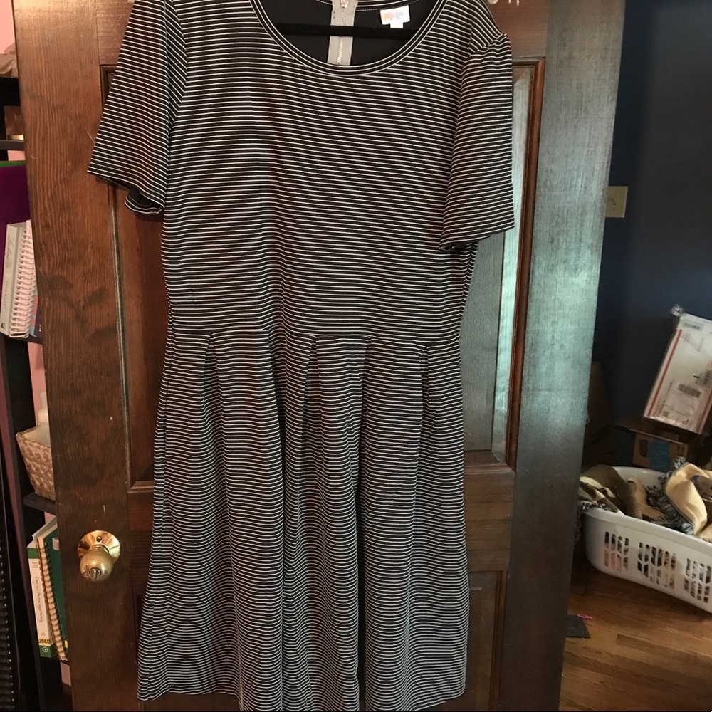 Lula Roe Amelia Dress