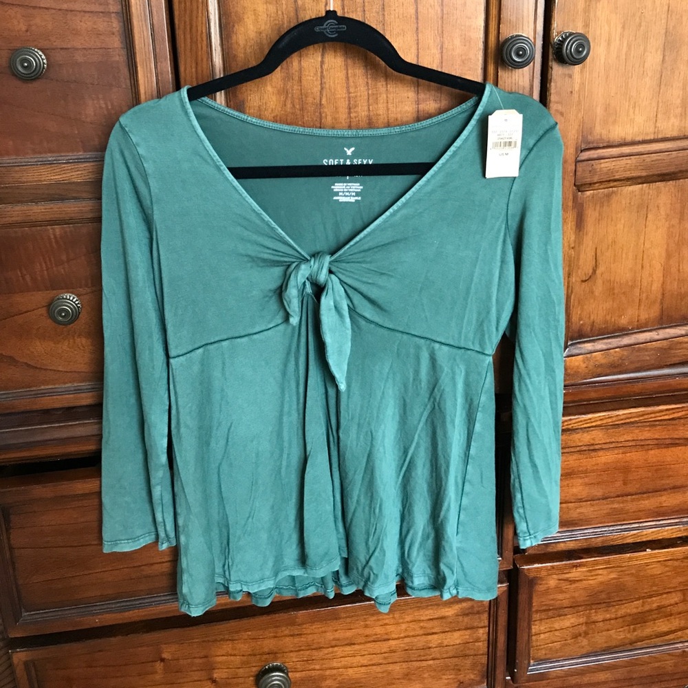 Soft and Sexy American Eagle blouse