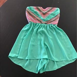 Dainty Hooligan Romper. Perfect for Summer!