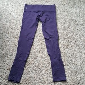 Like new condition Nux 7/8 legging size M