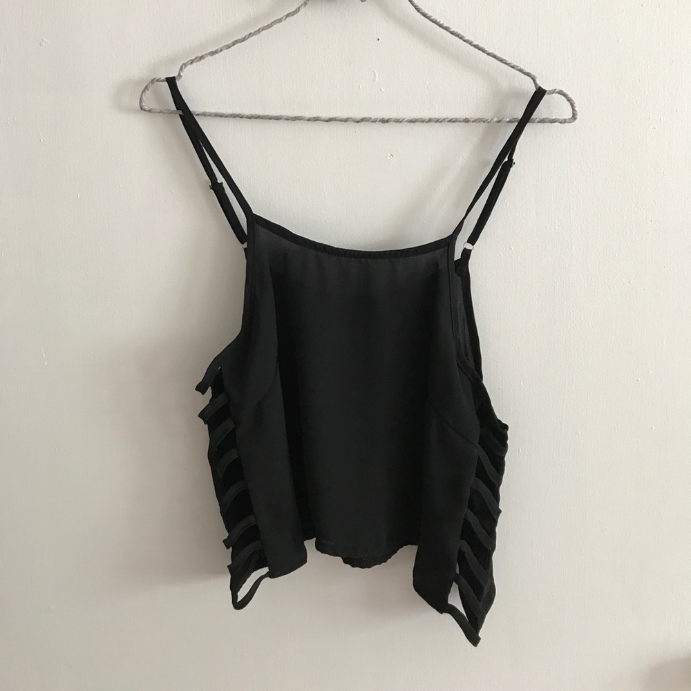 Open Sides Brandy Melville Tank!