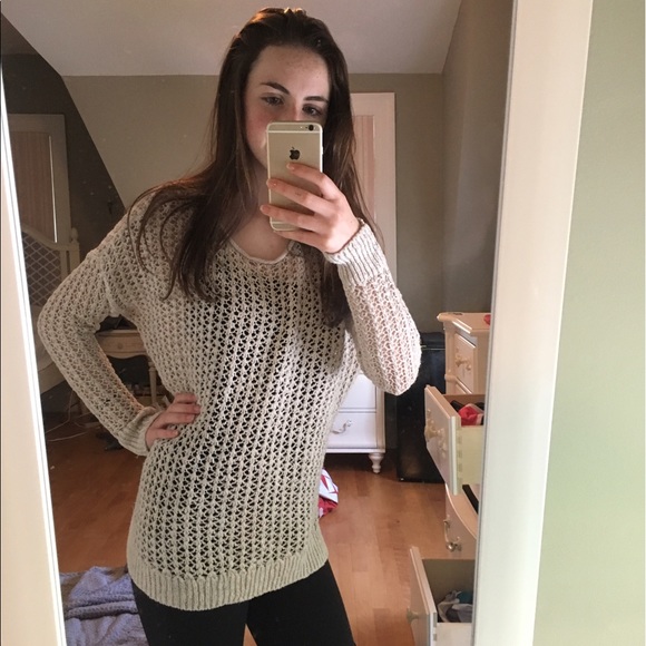 American Eagle Sweater - Picture 2 of 2