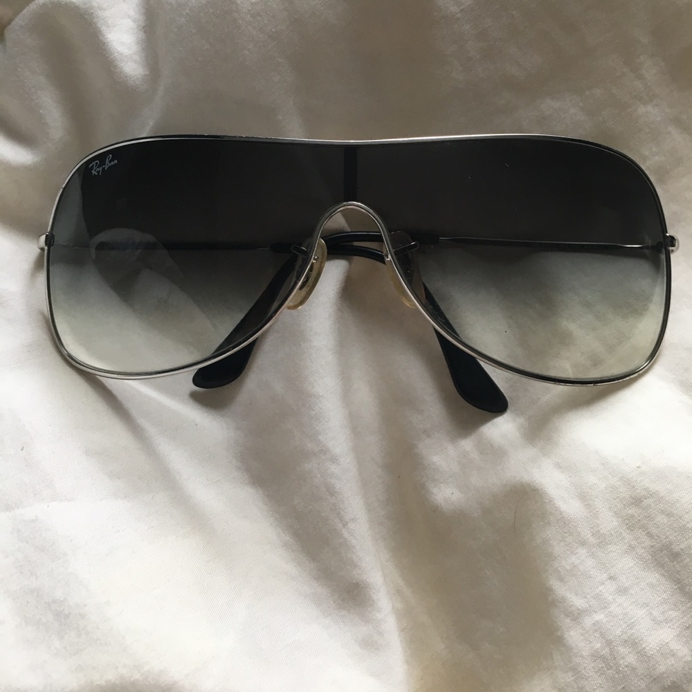 Ray bans for sale! make me an offer 😊
