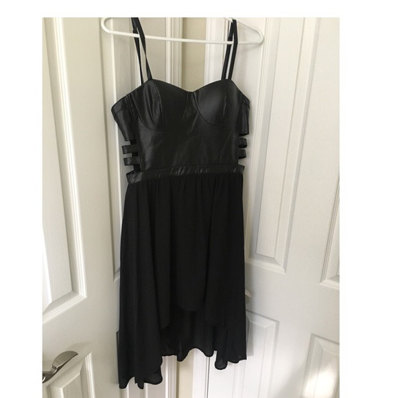 Forever 21 Dresses & Skirts - Forever 21 faux leather top cut out dress