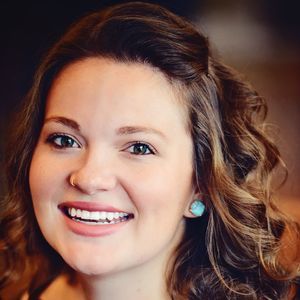 Meet your Posher, Lizzie