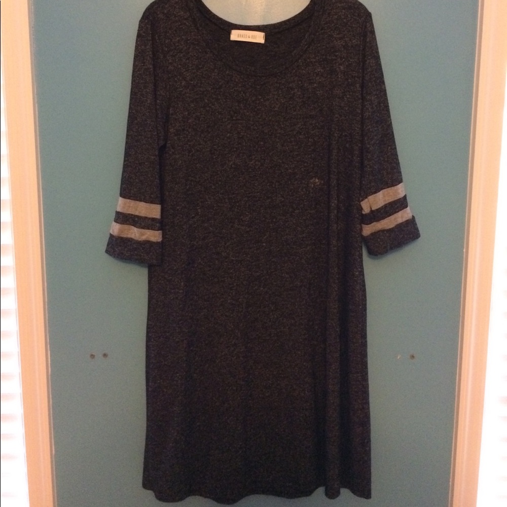 BASEBALL DRESS - Picture 2 of 4