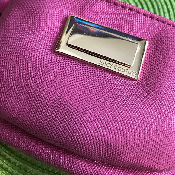 ๐โผ๏ธ- Juicy Couture Pink Double Pocket Wallet - Picture 3 of 8