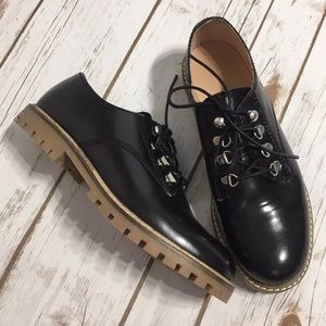NWOT Zara Girl's Oxfords