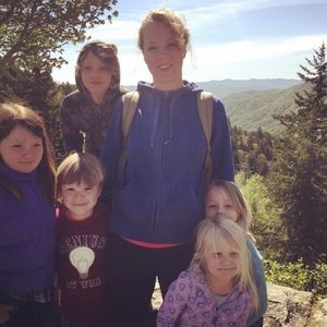 Meet your Posher, Anna