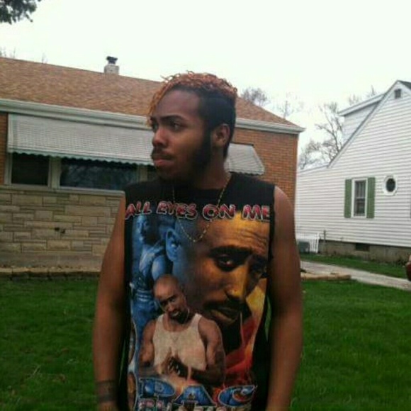 Vintage Tupac and 90's HipHop Tees - Picture 1 of 4