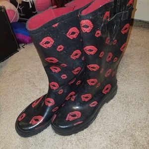 Rainboots