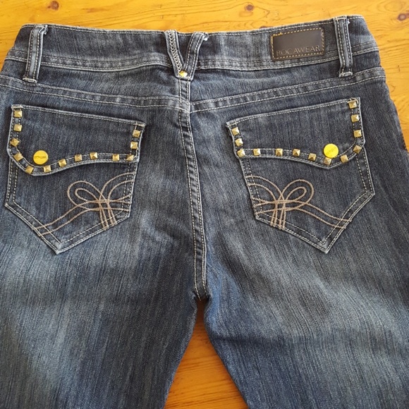 Jeans - Picture 3 of 5