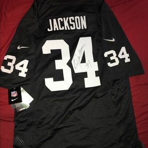 "Bo" Jackson autographed Raiders Jersey