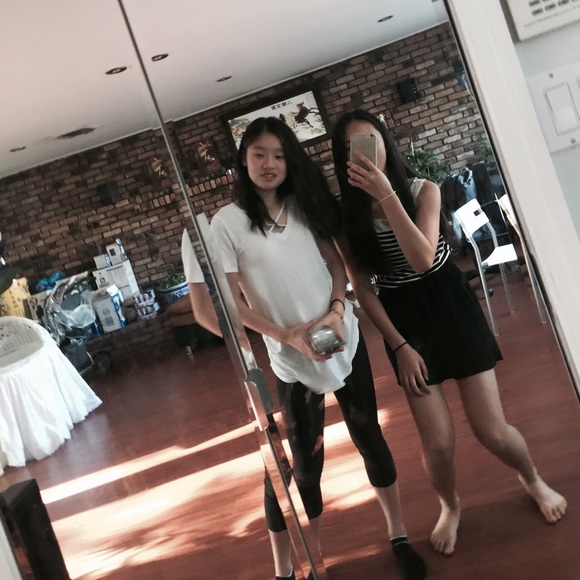 Meet your Posher, Tiffany - Picture 1 of 1