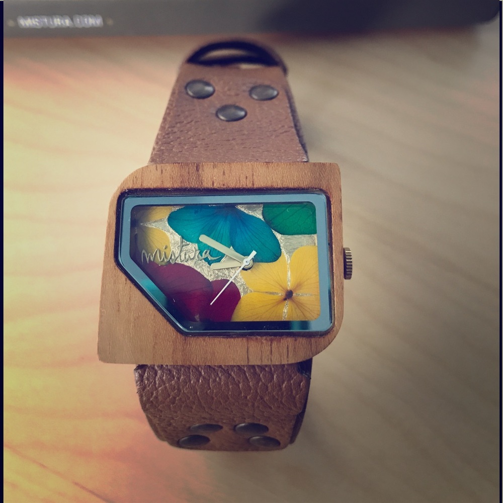 Mistura watch