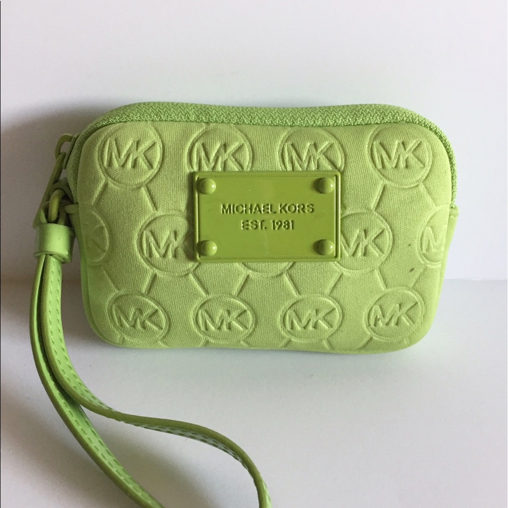 Michael Kors wristlet
