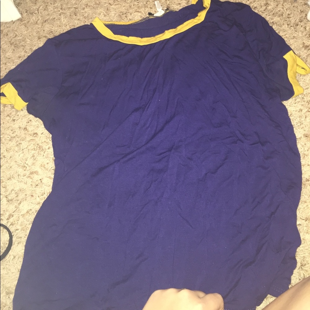 t shirt