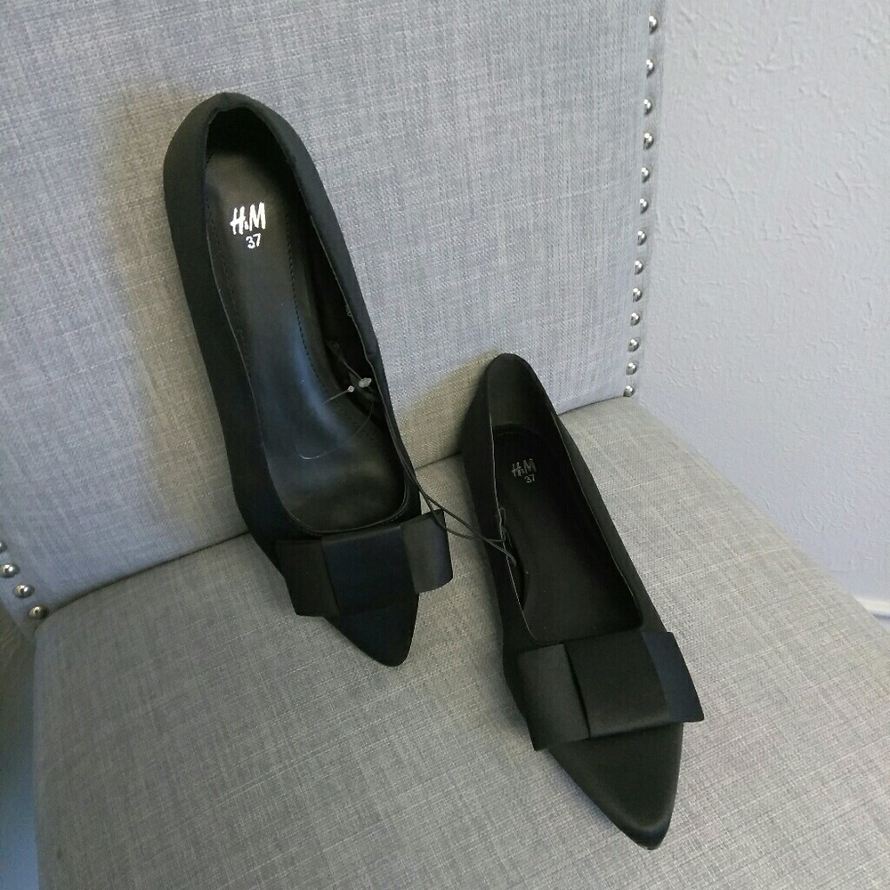 H&M flats