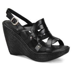 Born Genesis Black wedge size 7