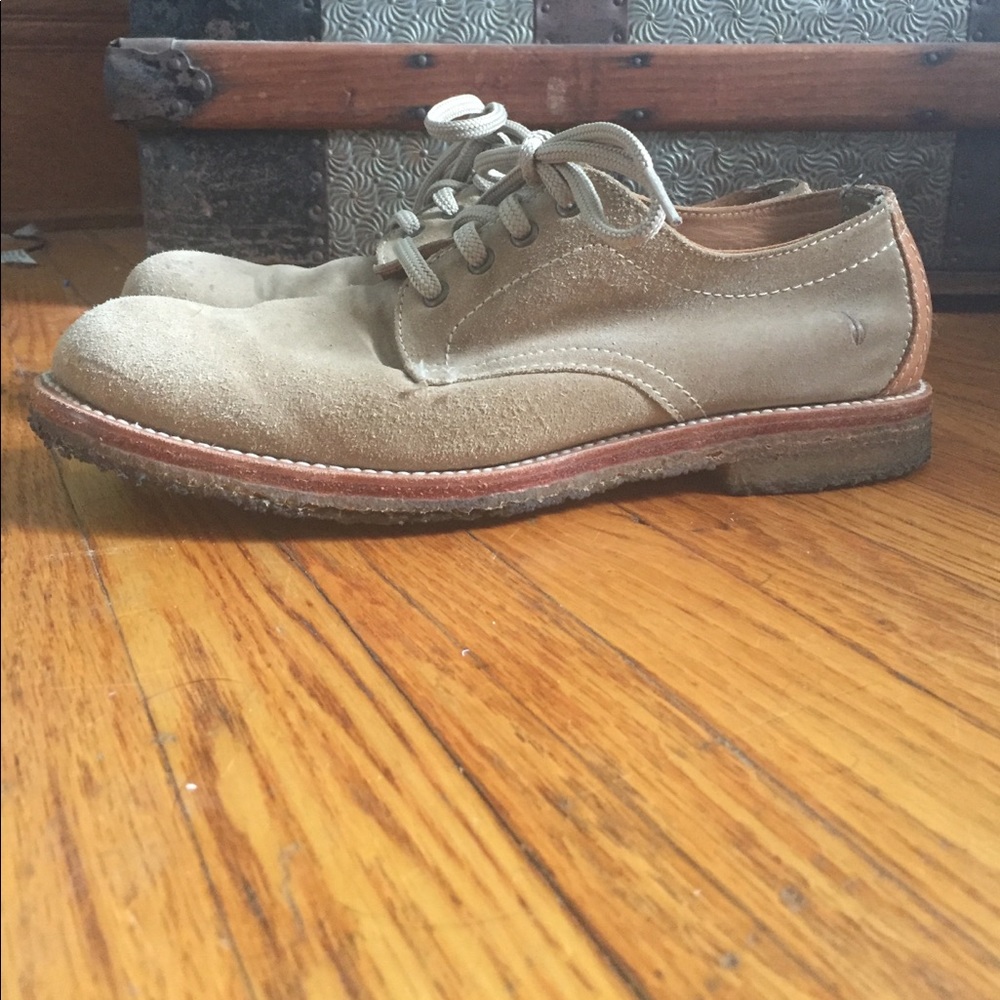 Men's Frye tan suede Oxford shoes size 10