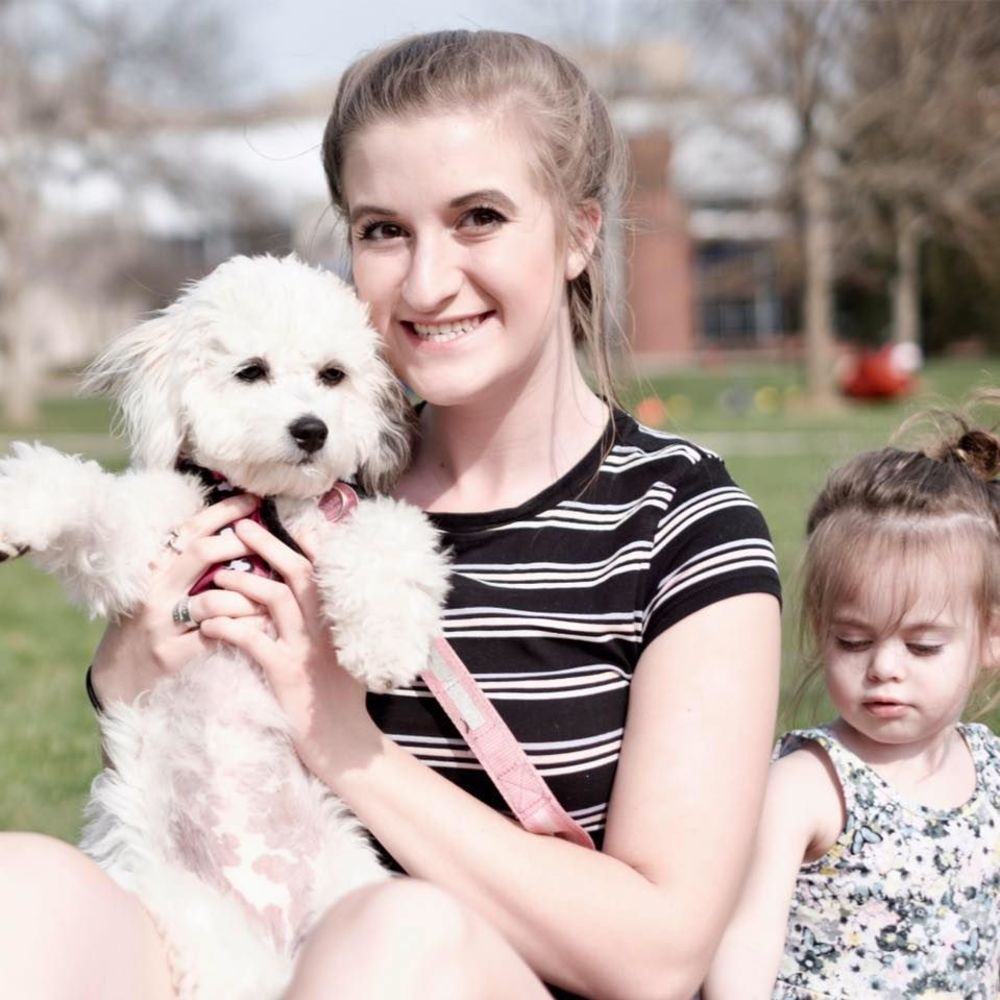 Meet your Posher, Cassie