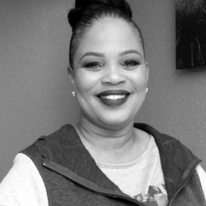 Meet your Posher, Deniece