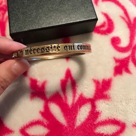 ✨SOLD✨ CHANEL Gold Bangle Bracelet French Quote - Picture 4 of 8