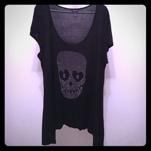 Torrid skull shark bite style top