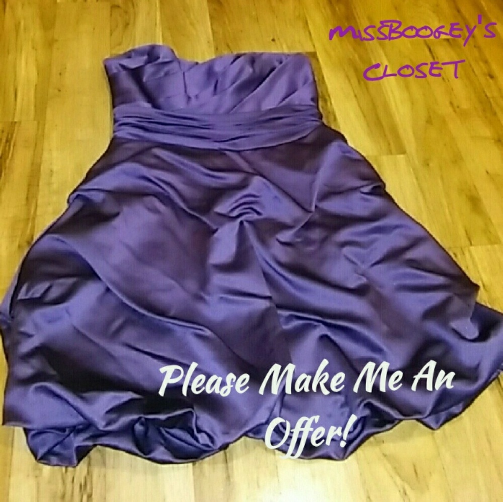 | MAKE AN OFFER | DAVIDS BRIDAL GOWN SZ 8💍💍