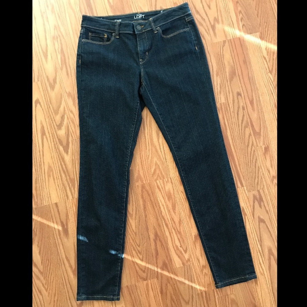 ⭐️NWOT LOFT Modern Skinny Jeans⭐️